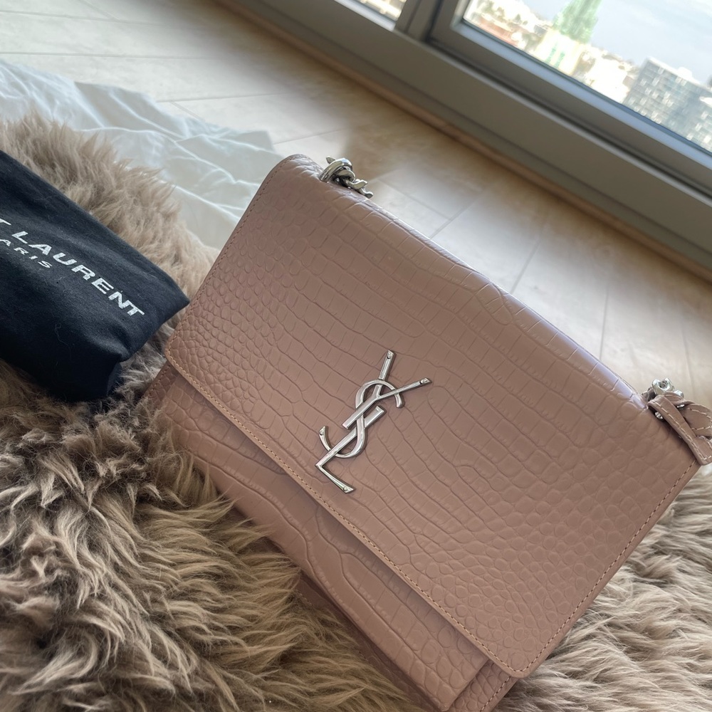Saint Laurent
Sunset Medium Croc-Embossed Crossbody Bag
